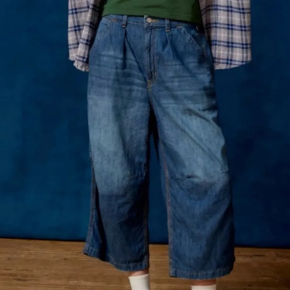 NWT BDG Meg Crop Carpenter Jeans - Picture 2 of 6